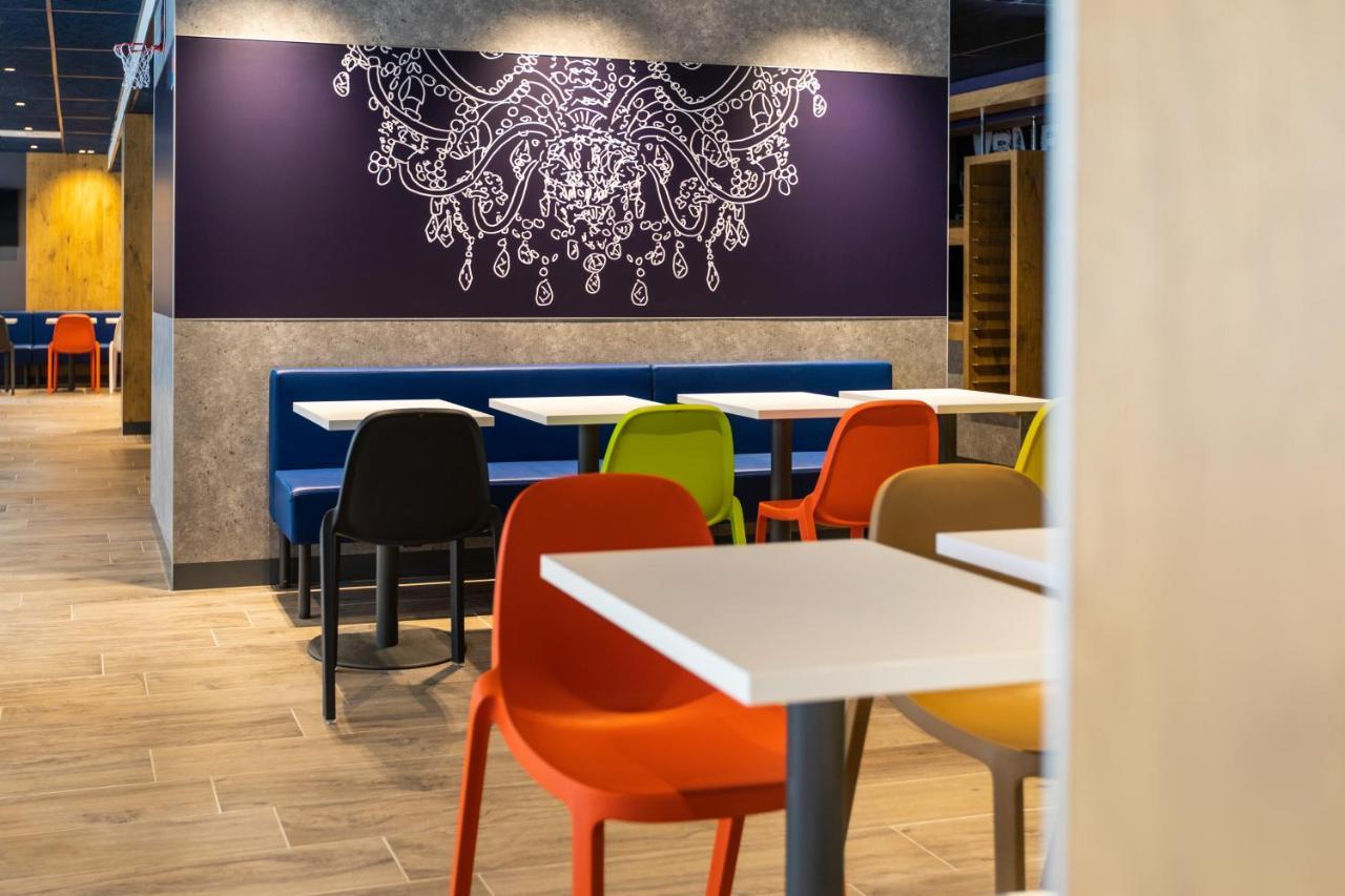 Ibis Budget Strasbourg Centre Republique Esterno foto