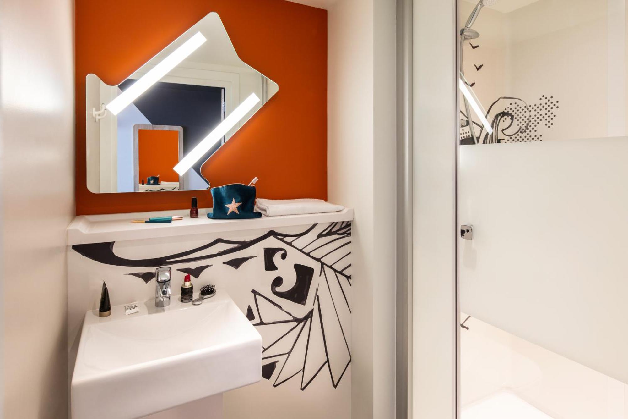 Ibis Budget Strasbourg Centre Republique Esterno foto